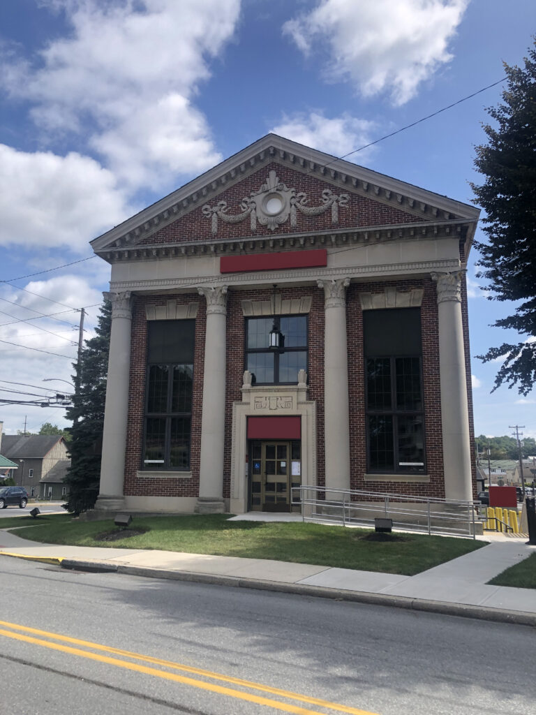 EquityRetail-Quarryville-1 S Church St